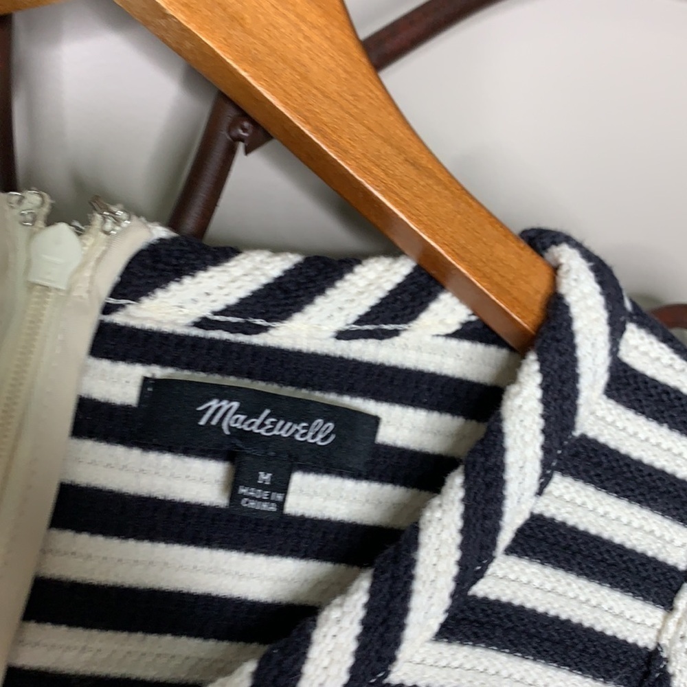 Madewell striped afternoon fit and flare dress - Picture 3 of 11